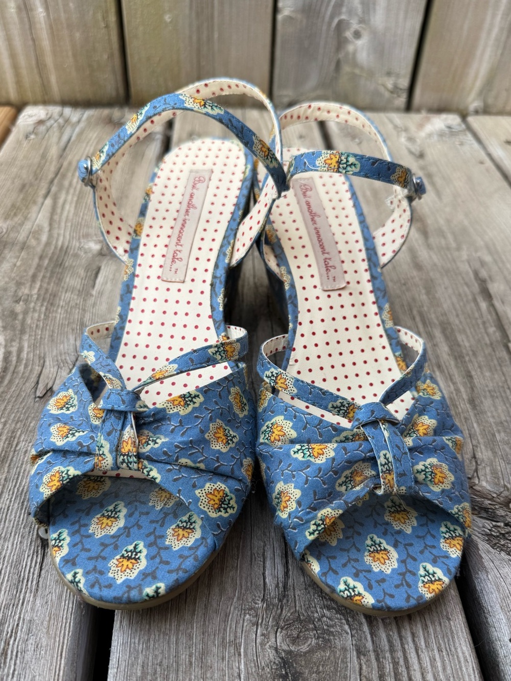 Women's Blue Floral Slingback Sandals